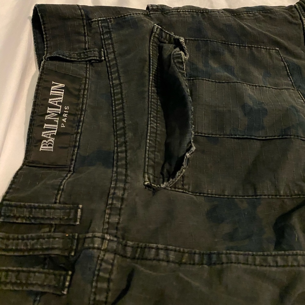 Balmain Cargos